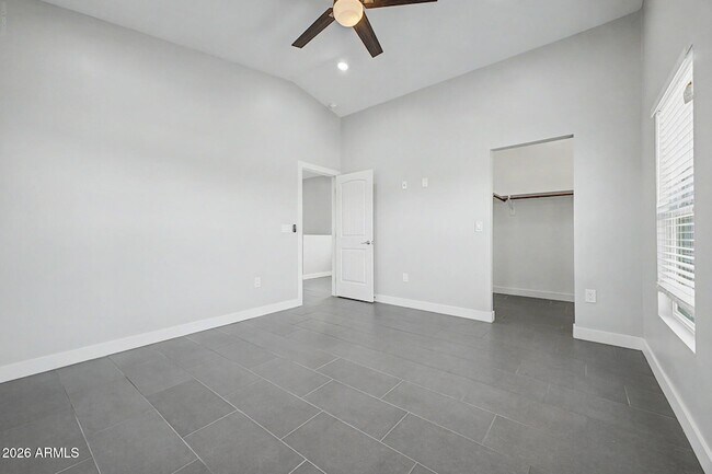 Building Photo - 1155 E Fillmore St