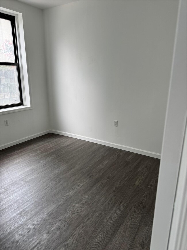 Building Photo - 106 Rivington St