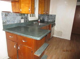 Building Photo - 767 Cedar St