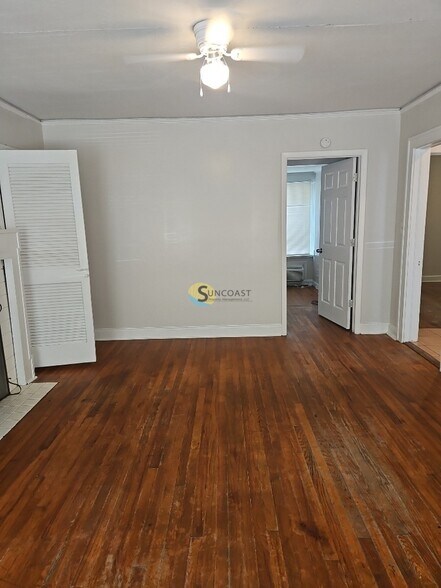 Building Photo - 1143 Old Hickory Rd