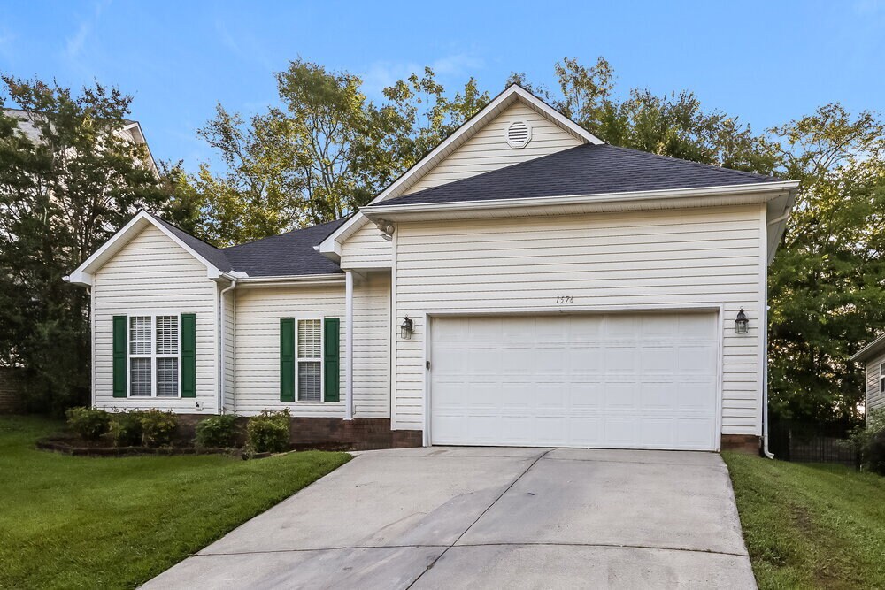 Building Photo - 1576 Cambridge Heights Pl NW