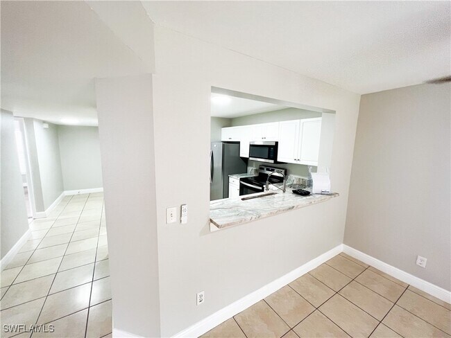 Building Photo - 1302 Derbyshire Ct