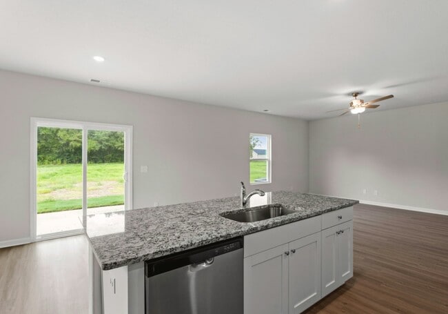 Building Photo - 1004 Peaceful Fawn Dr
