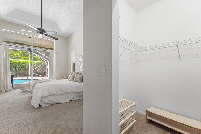 Building Photo - 7235 NW 63rd Terrace