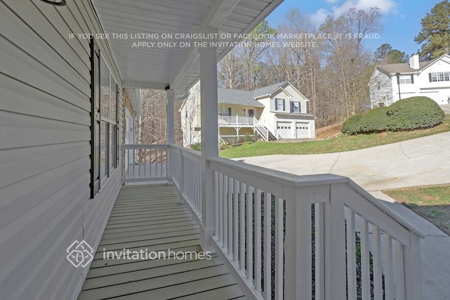 Building Photo - 387 Tuscany Trce