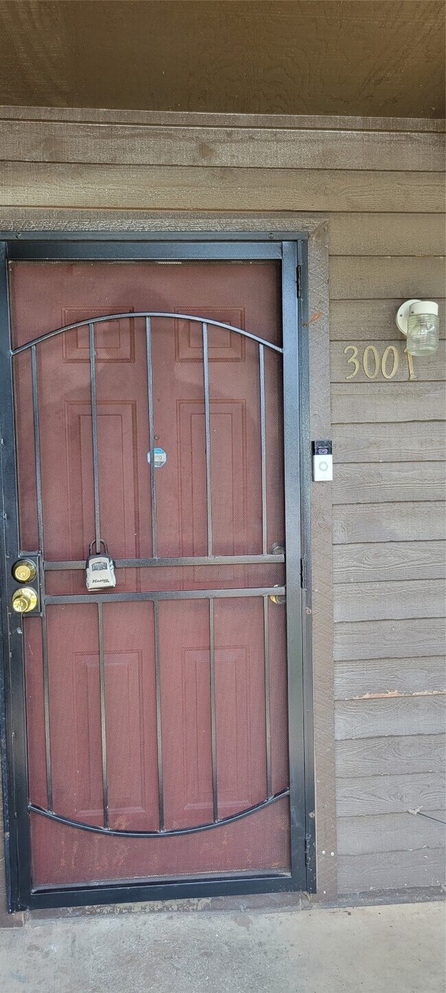 Building Photo - 7200 W T C Jester Blvd