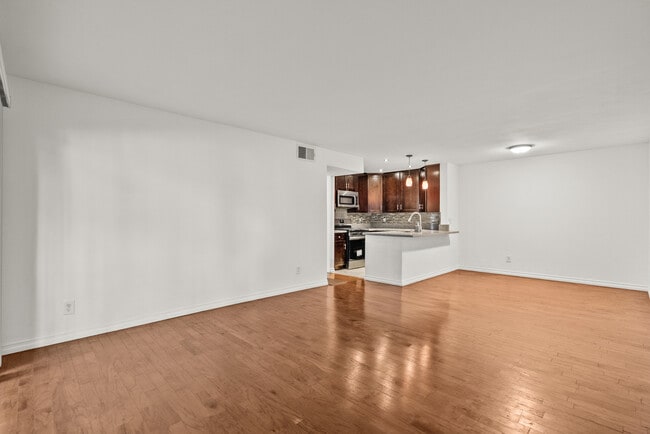 Building Photo - 5700 Etiwanda Ave