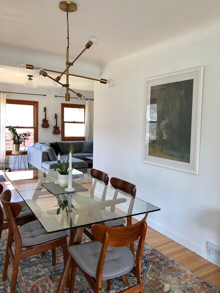 Dining Room - 4425 York Ave N