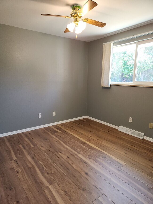 Building Photo - Nice Ranch Style home in Highly desired SW...