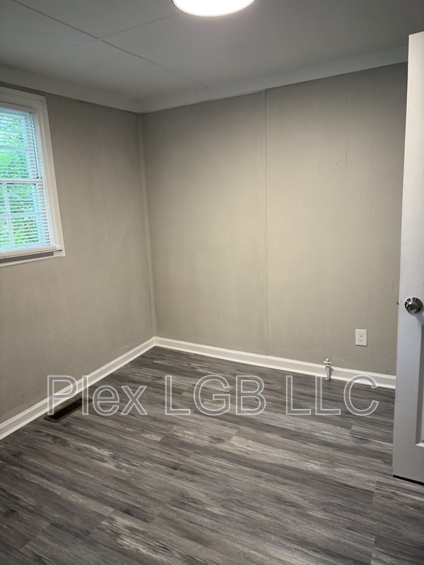 Building Photo - 123 Jarboe St