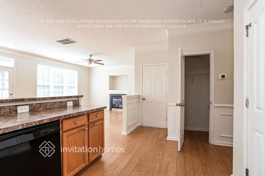 Building Photo - 15027 Jerpoint Abby Dr