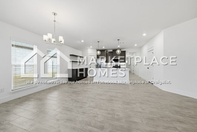 Building Photo - 10812 S 274th E Ave