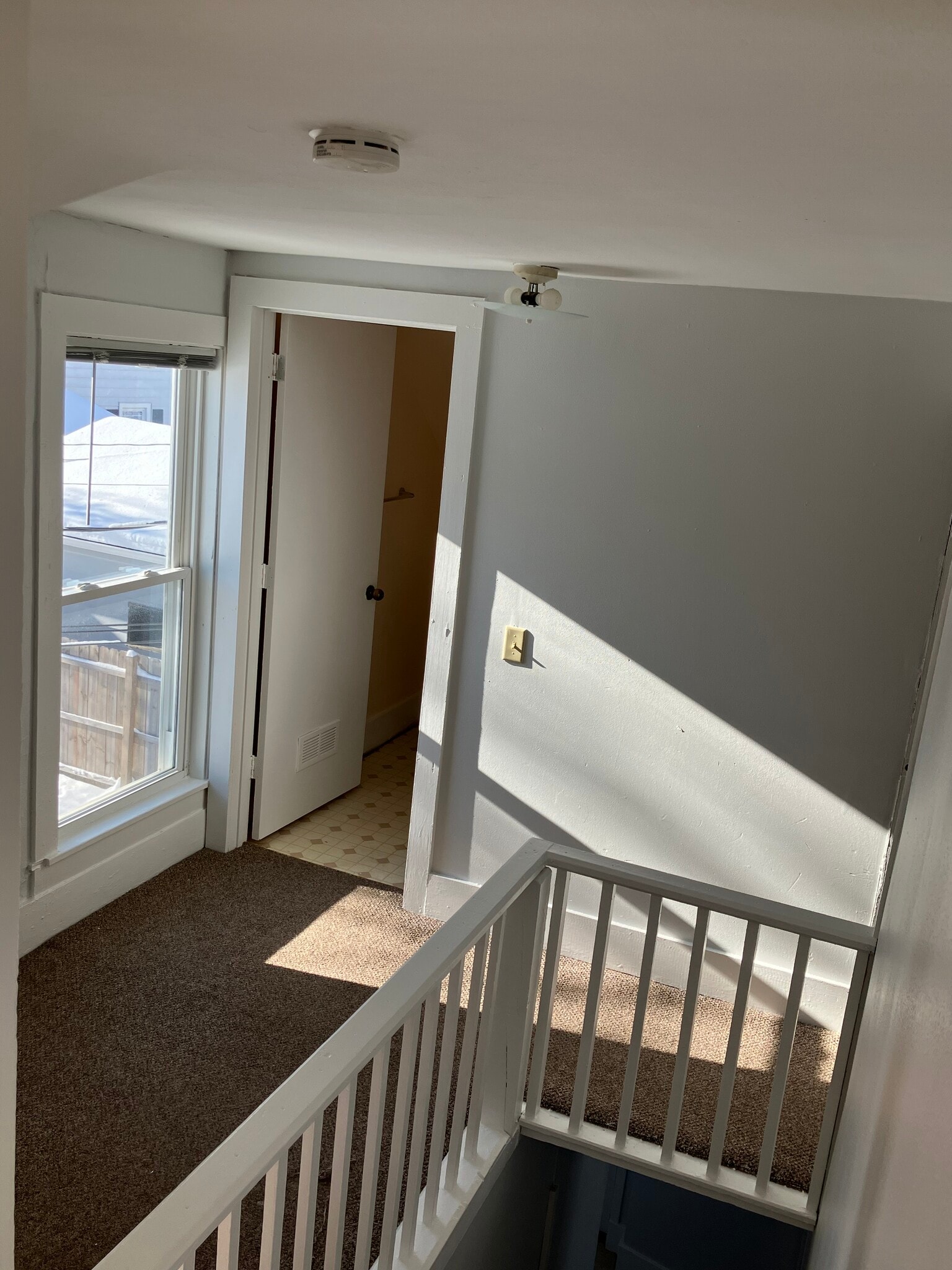 Building Photo - 327 5th Ave