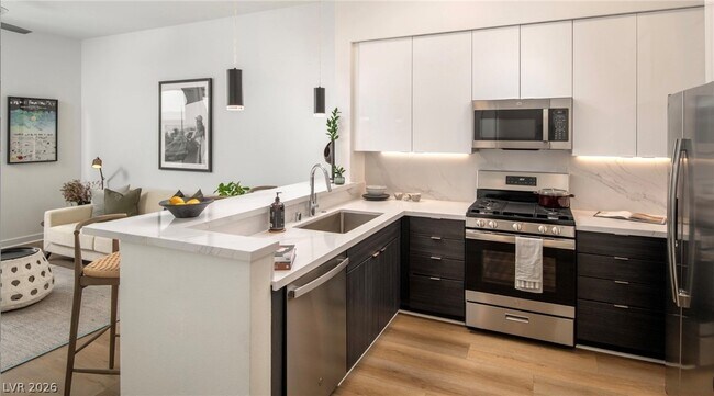 Building Photo - 11055 S Las Vegas Blvd