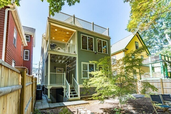 Building Photo - 73 Lexington Ave