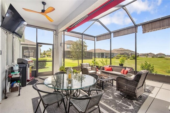 Building Photo - 13413 Palmera Vista Dr