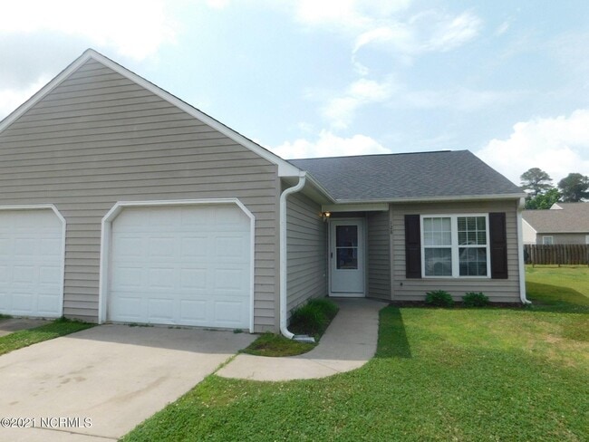 Primary Photo - 128 Kobe Dr