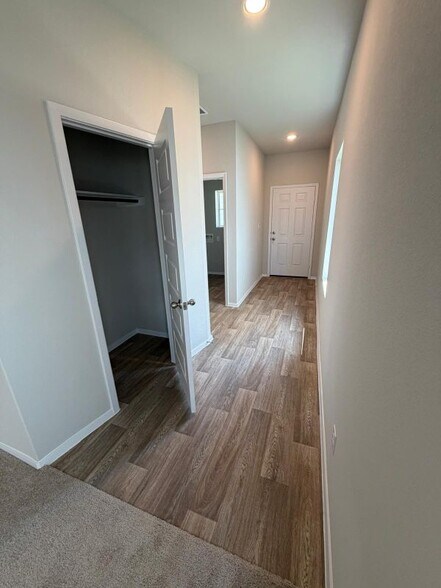 Building Photo - 2612 Towy Rd