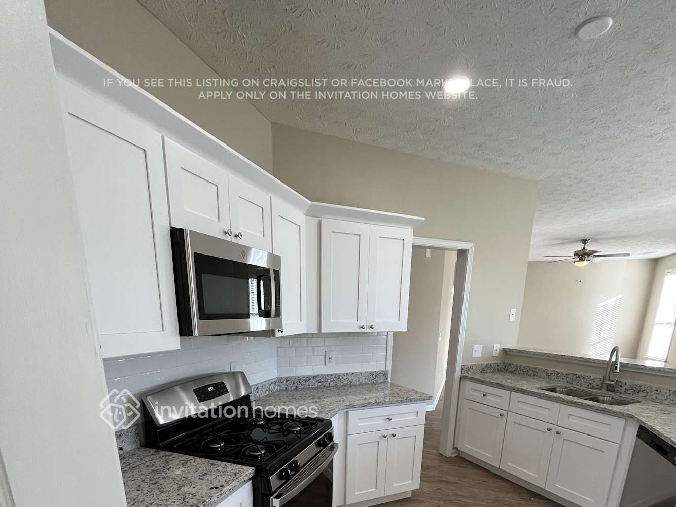 Building Photo - 2290 Grand Jct