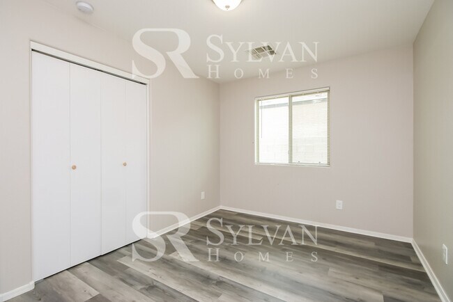 Building Photo - Come tour this beautiful 3BR, 2BA home today!