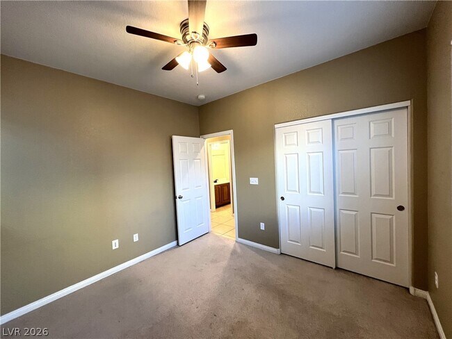 Building Photo - 8154 Sandy Slope Ct