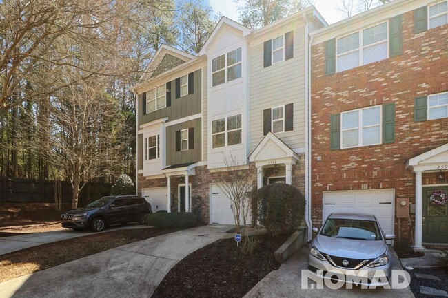 Building Photo - Charming 3BR Townhome in Decatur