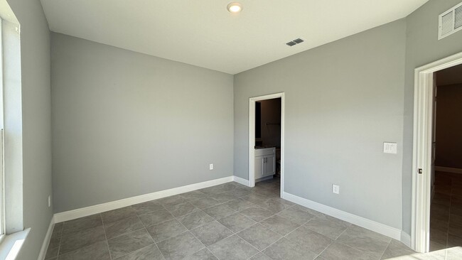 Building Photo - Limited-Time Offer!  Move in by February 1...