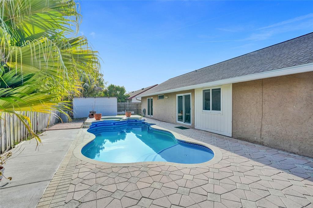 Building Photo - 8200 NW 52nd Ct