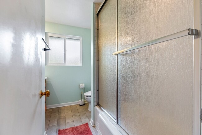 Building Photo - Cozy Gatewood 3 bed, 1 bath home