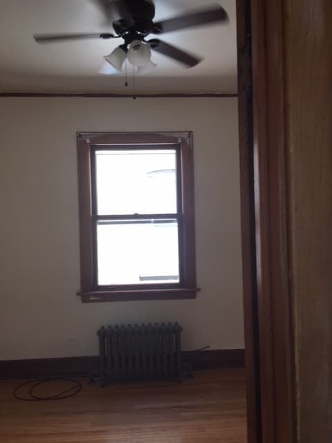 Building Photo - 1816 Grove Ave