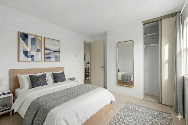 Building Photo - 9071 Loreleigh Way