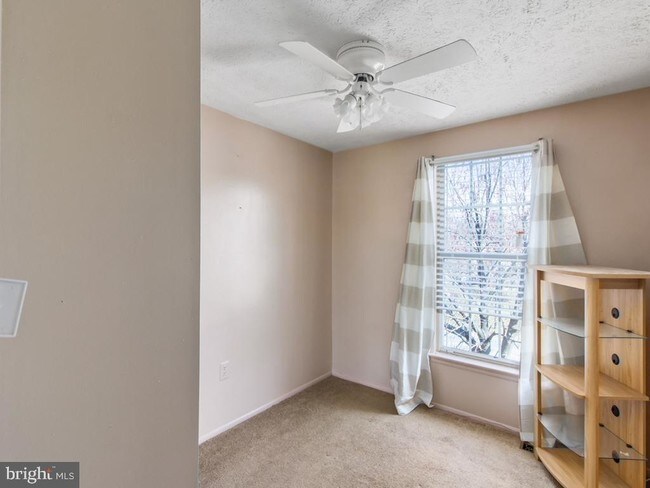 Building Photo - 18 Ivy Oak Ct