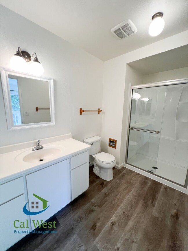 Building Photo - $4095-2 Bd/2.5 Ba Town home in Sunnyvale/Sunset Oaks Community