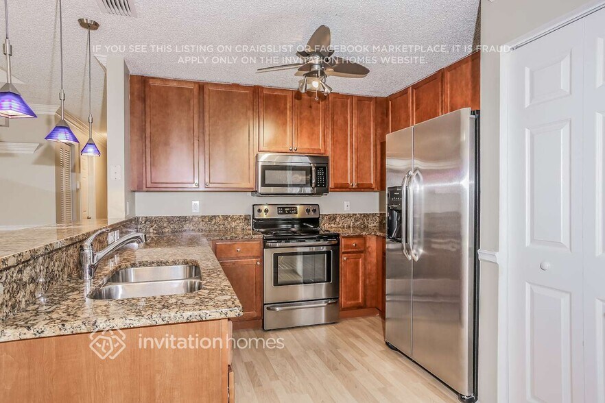 Building Photo - 3339 Blue Fin Dr