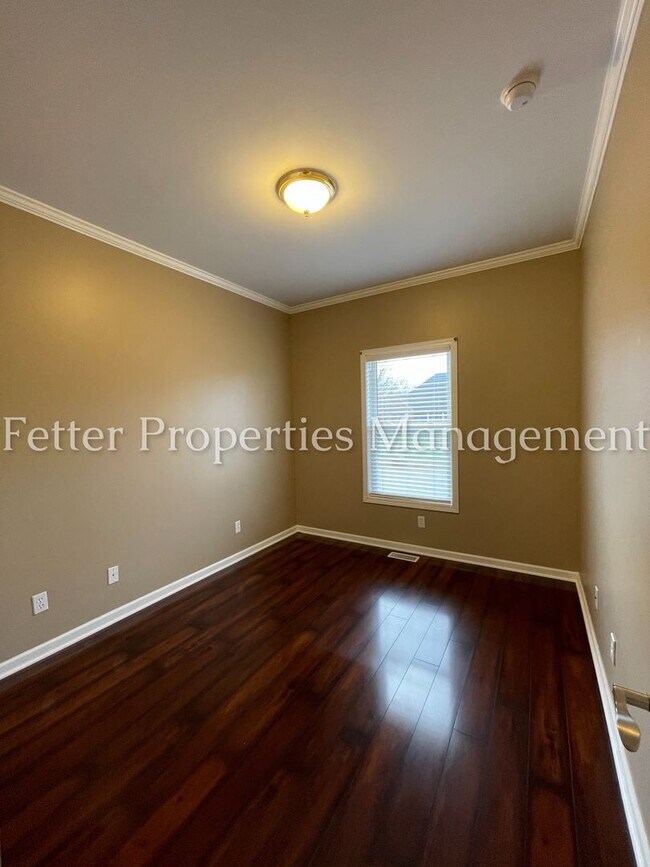 Building Photo - Gorgeous Northside Home