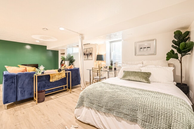 Building Photo - 3807 France Ave S