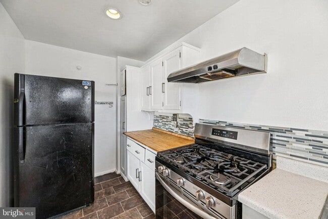 Building Photo - 2521 Benning Rd NE