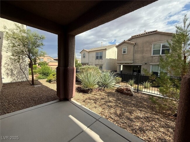 Building Photo - 8781 Parsons Ridge Ave