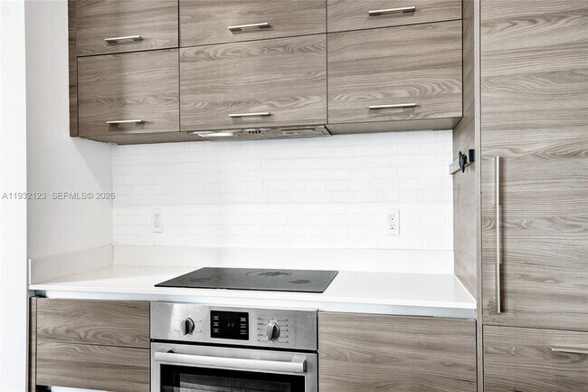 Building Photo - 1300 S Miami Ave