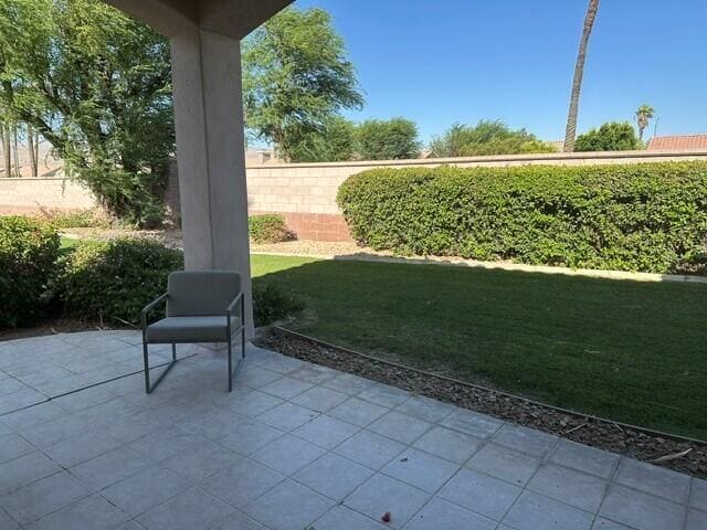 Building Photo - 37624 Breeze Way
