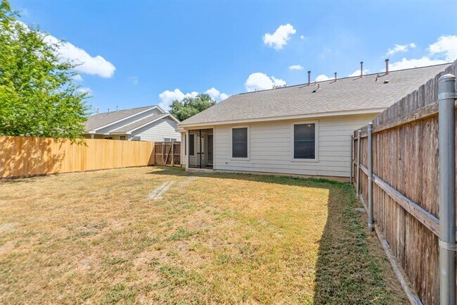 Building Photo - 160 Prairie Springs Loop