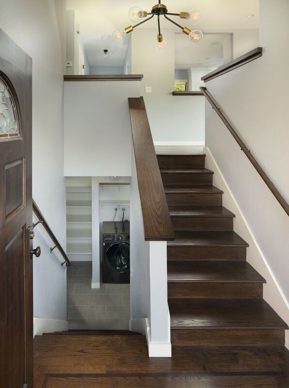 Building Photo - 42 Oakcrest Dr