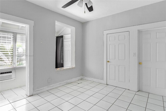 Building Photo - 1507 Meridian Ave