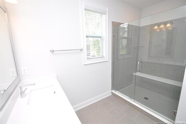 Building Photo - 8508 Secreto Dr