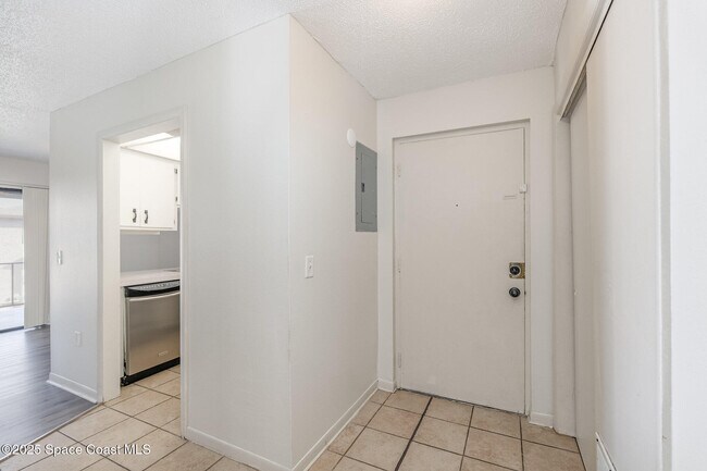 Building Photo - 228 San Paulo Cir