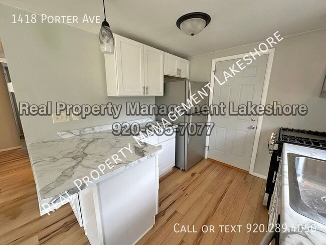 Building Photo - 1418 Porter Ave