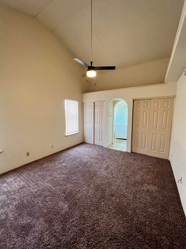 Building Photo - 12116 El Greco Cir