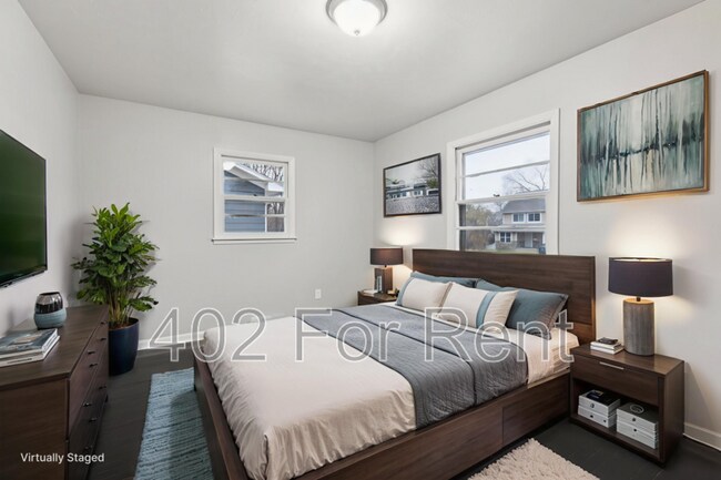 Building Photo - 3823 Saratoga St