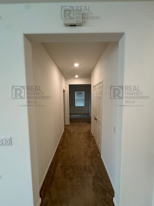 Building Photo - Modern Living in Menifee – 3 Bedrooms + De...