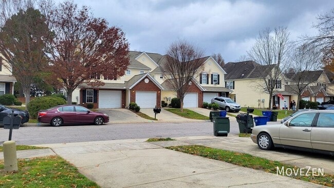 Building Photo - 2608 Vega Ct